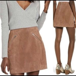 Blank NYC Brown Suede Mini Skirt. Size 26.